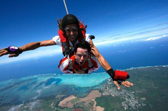 sky diving mauritius